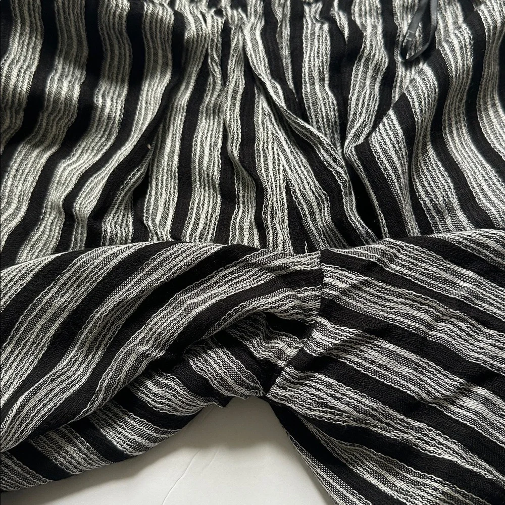 Lulus Striped Two-Piece Set - Picture 9 of 12